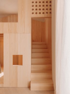 Treehouse Apartment