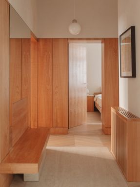 Treehouse Apartment