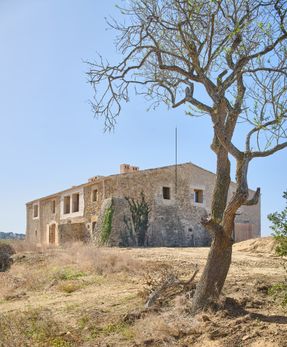 House 1627