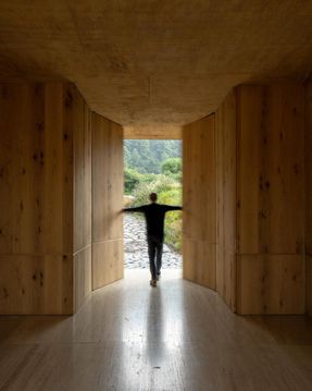 House 720 Degrees