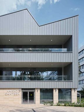 Narxoz University Business School