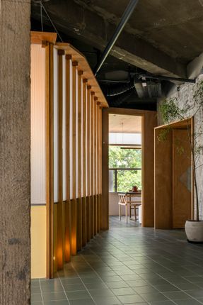 Seventeen TeaHouse