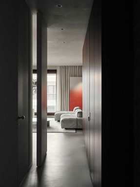 V8 Apartment