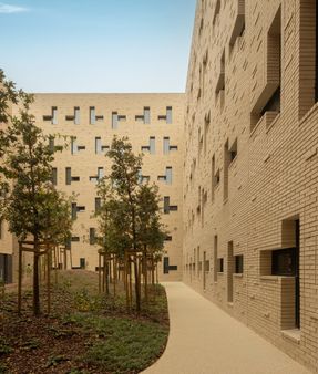 Ventura Terra University Residence - University Of Lisbon