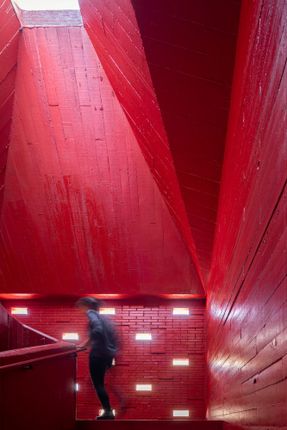 Ventura Terra University Residence - University Of Lisbon
