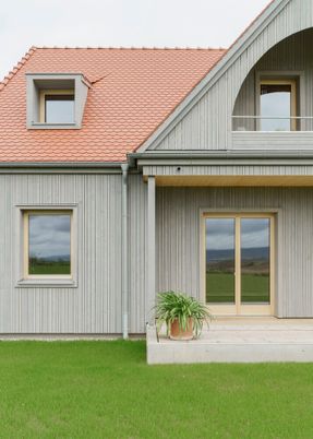 Semi-detached House In Friedrichsruhe