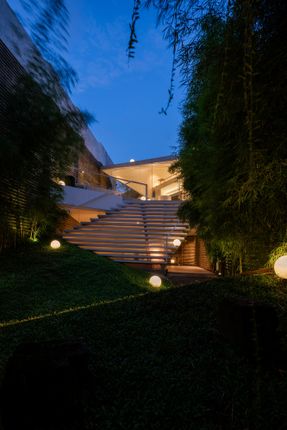 Folded Rooms Garden
