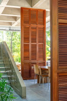 Phum Sambo Café & Eatery