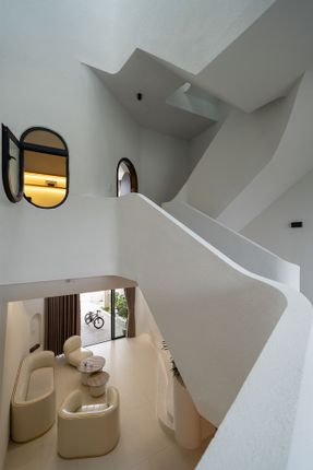 Hoikieng19 House