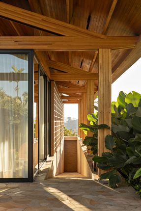House Mm