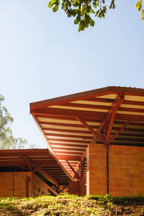 Córrego Do Bispo Linear Park