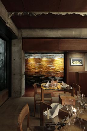 Dining Above The Depot