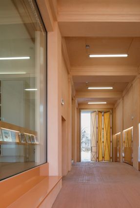 Library In Červený Kostelec