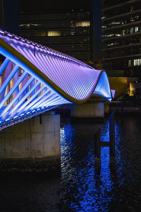 Reimei Kobashi Pedestrian Bridge