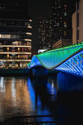 Reimei Kobashi Pedestrian Bridge