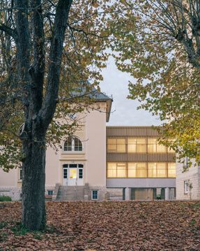 Connecting Gallery For The Les Verdaines Retirement Home