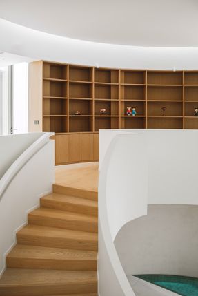 Axis Of Growth House