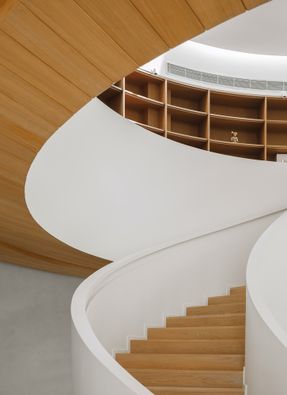 Axis Of Growth House