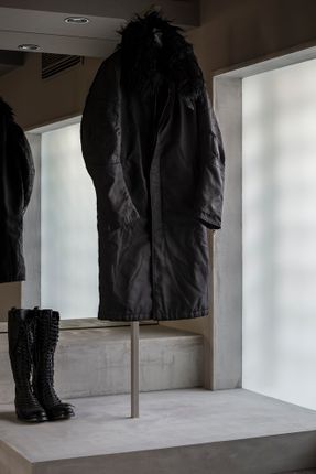 Room 1101 / Form