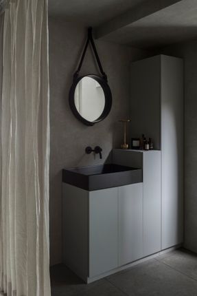 Room 1101 / Form