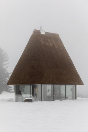 Under The Reed Roof Guesthouses