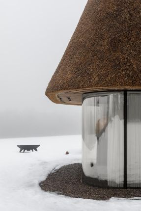 Under The Reed Roof Guesthouses