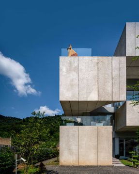 Double Side House
