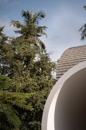 Vault House