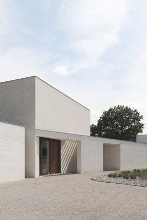 House DD