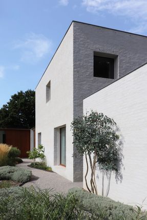 House DD