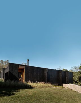 Entremontes House