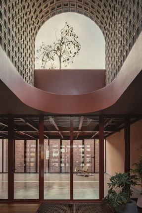 Rosadoce Commercial Building
