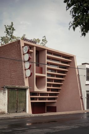 Rosadoce Commercial Building