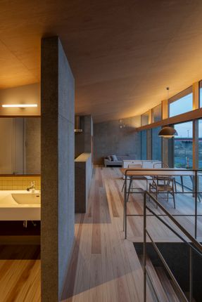 The House That Creates A View