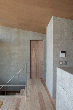 The House That Creates A View