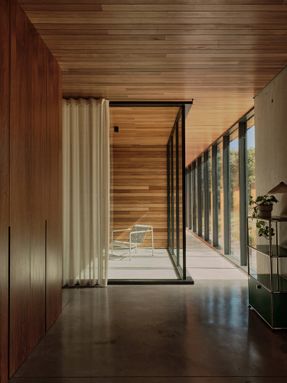 Loredo House Navc01