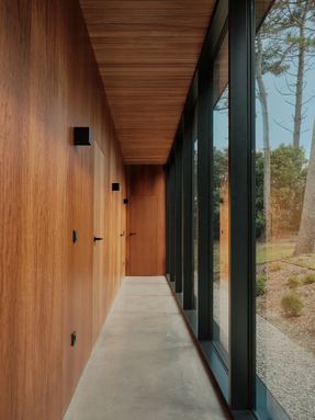 Loredo House Navc01