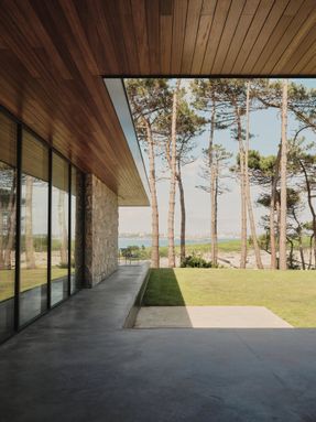 Loredo House Navc01