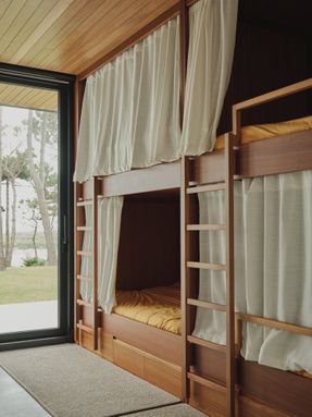Loredo House Navc01