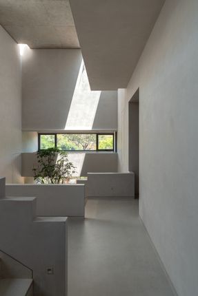 Stepped Well House