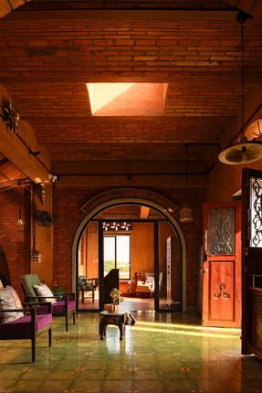 Aurva Illam House