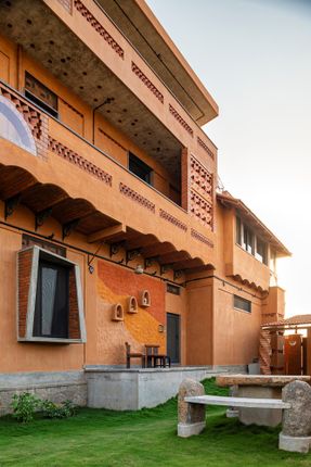 Aurva Illam House