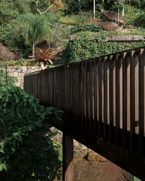 Rochas Floridas Guest House