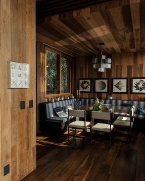 Rochas Floridas Guest House