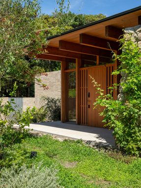 House At The Urban-nature Threshold
