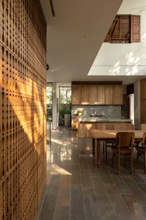 Ananda House