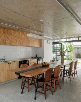 Asa Sandra And Albano Studio