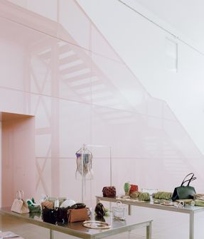 Bottega Bruzziches Headquarters
