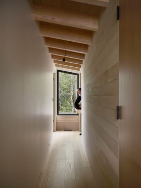 Counter-Slope House
