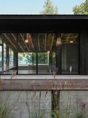 Counter-Slope House